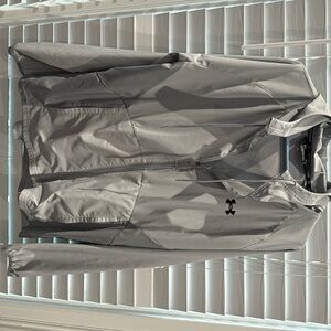 Under Armour windbreaker jacket